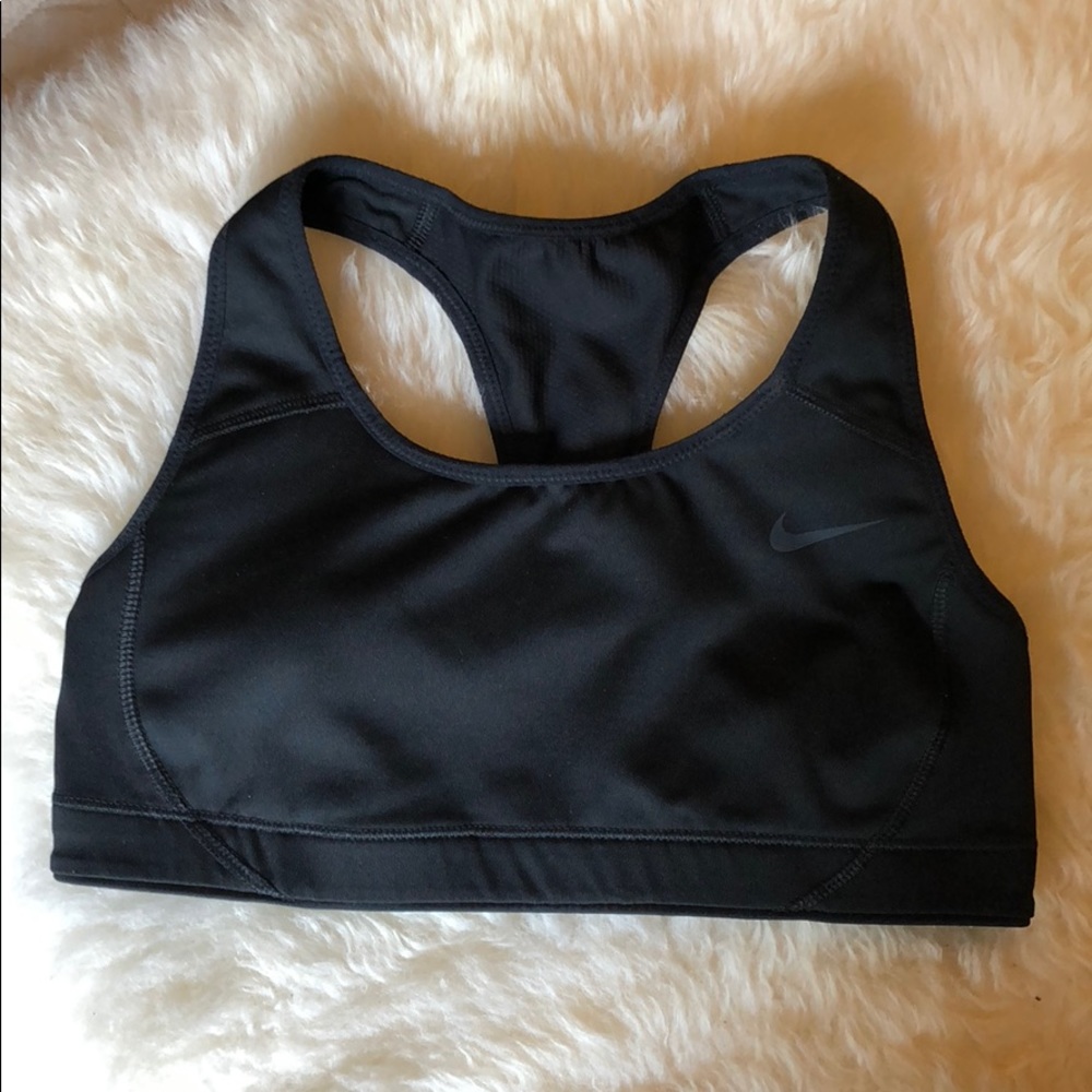 Like-New Nike Dri-Fit Sports Bra